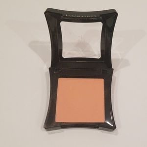 Illamasqua Powder Blush - Lover